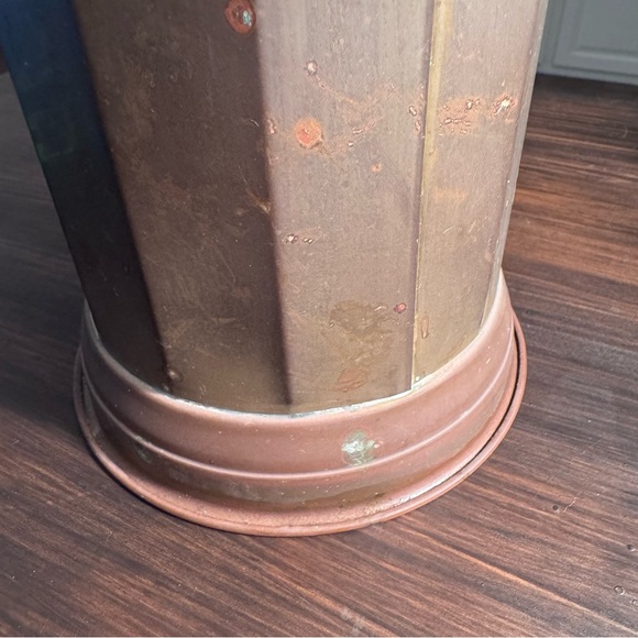 Vintage Brass Vase - Picture 4 of 7